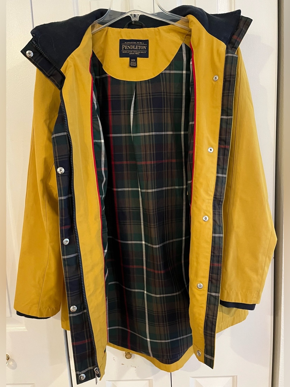 PENDLETON Women’s M Mustard Yellow Hooded Rain Coat Plaid Lined